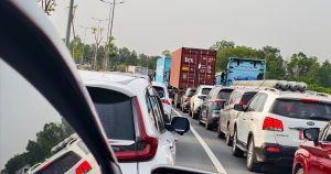 Lái xe trên cao tốc dịp Tết gặp sự cố: Làm gì để không bị phạt nguội?