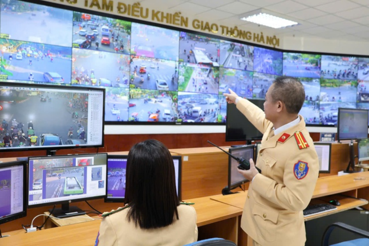 camera giam sat giao thong