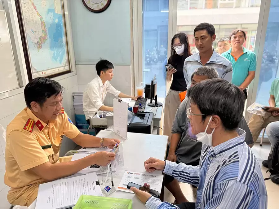 Hiện nay chủ xe có thể nộp phạt nguội thông qua nhiều cách khác nhau.