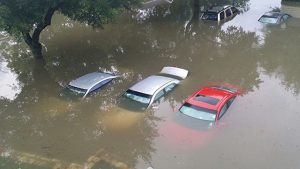 5 dấu hiệu giúp phát hiện xe ô tô từng bị ngập nước