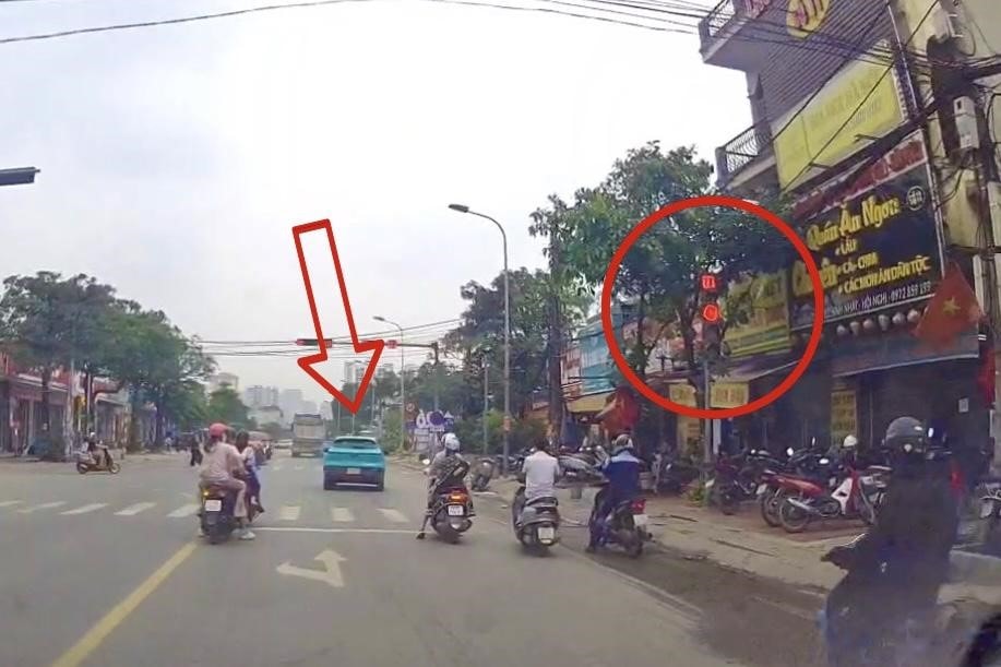Phạt nguội từ clip người đi đường, tài xế taxi lĩnh phạt 19 triệu đồng